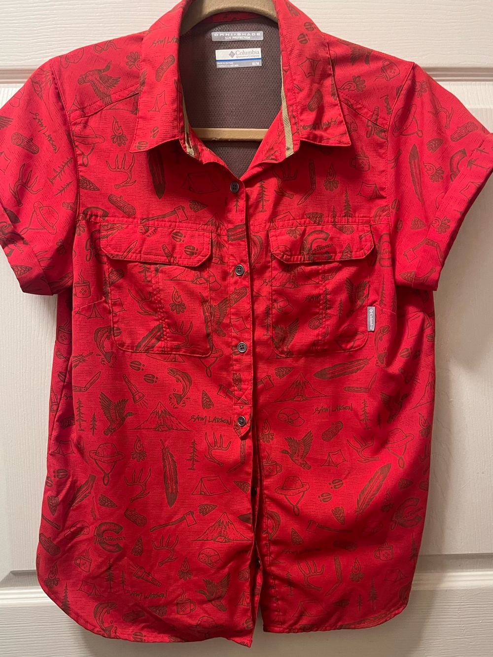Women’s Camp Shirt Columbia/Sam Larson Collab w/Omni Shade, wicking RARE Size M